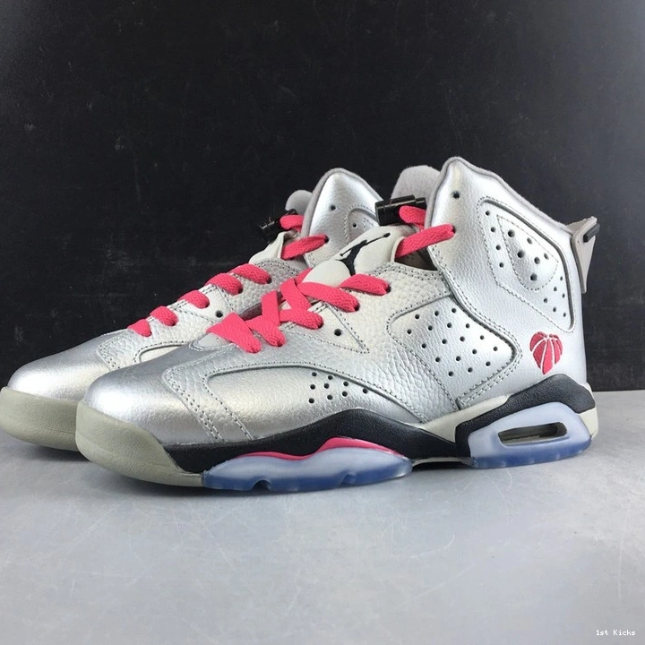 Retro Day 6 543390-009 (GS)  2014 Valentine's Jordan 0908